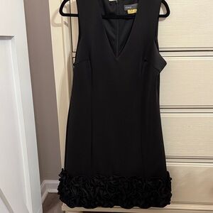 Donna Ricco Black Mini Dress with Ruffle Detail 12